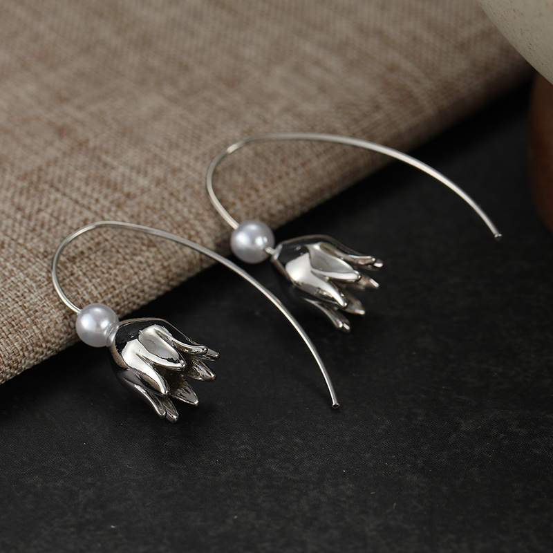 Women's Minimalist Orchid Shaped Ear Hook Earrings